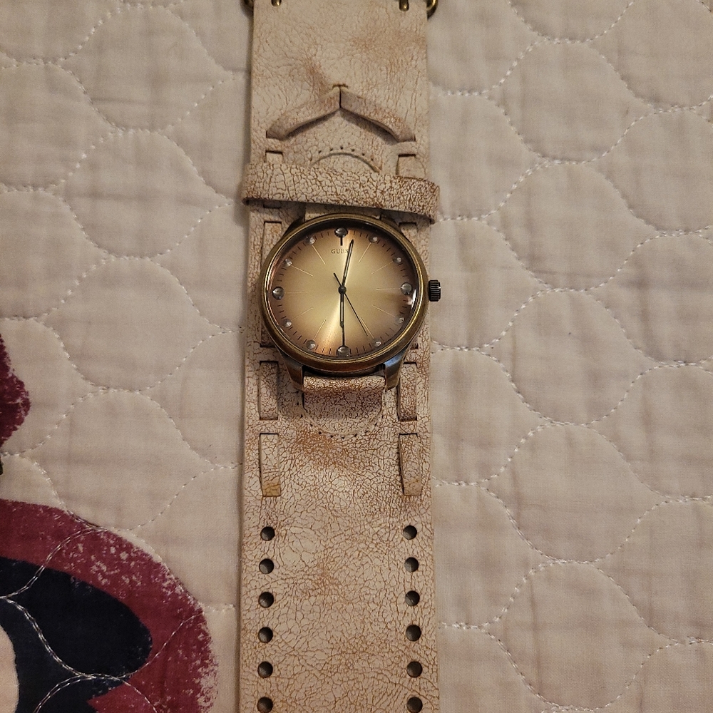 Guess watch